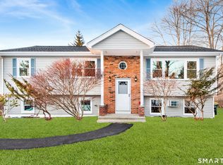 21 Donna Drive, New Fairfield, CT 06812