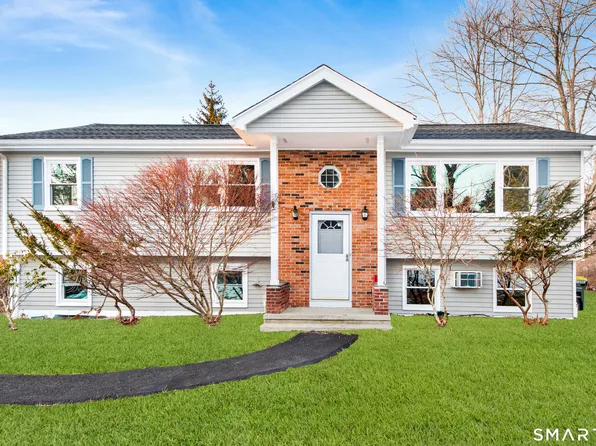 21 Donna Drive, New Fairfield, CT 06812