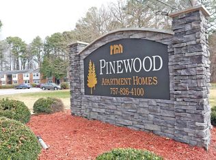 14 Tall Pine Dr APT H, Hampton, VA 23666
