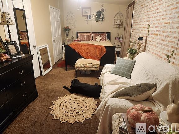 5th image of 7004 Marine Dr