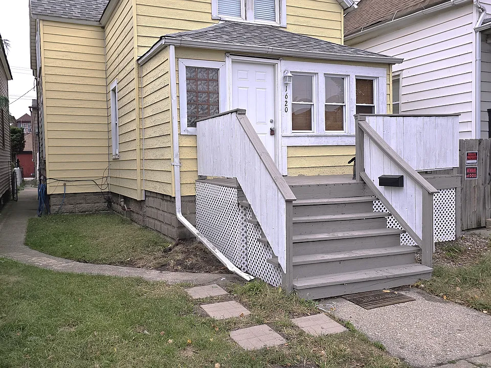 Front Left and sidewalk