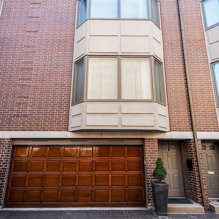 1st image of 55 W Goethe St Unit 1230