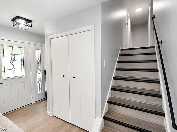 3rd image of 4949 Orchard Dr