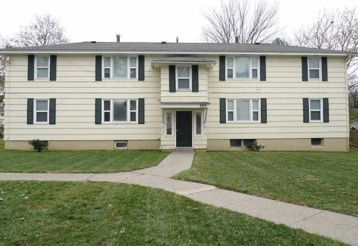 2 bed, 800 sqft, $1,225 — Photo 1