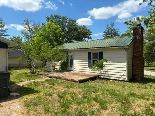 400 Flint Rd, Waco, KY 40385
