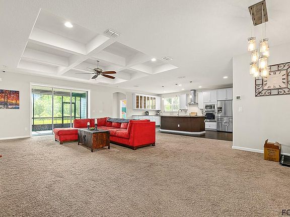 5th image of 166 N Starling Dr