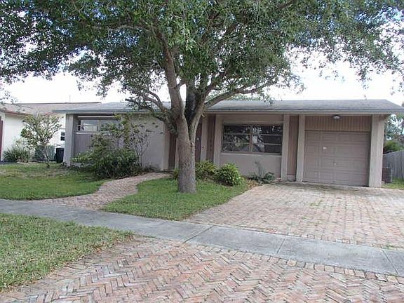 2nd image of 11600 NW 31st St