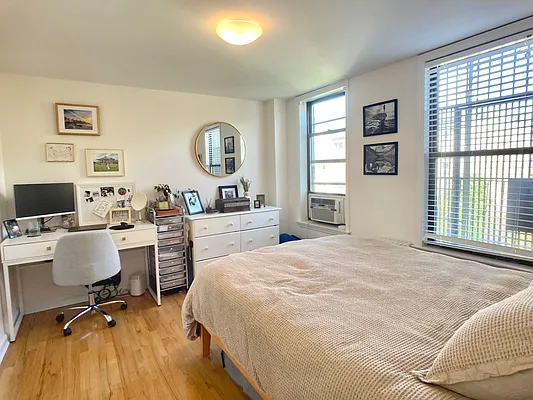 Rented by Corcoran | media 21