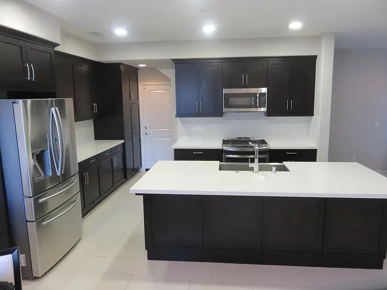 13437 Dayflower Way — Photo 3