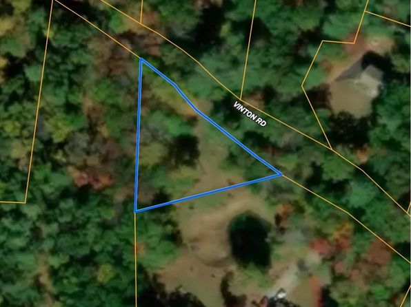 17 Vinton Rd, Sturbridge, MA 01566