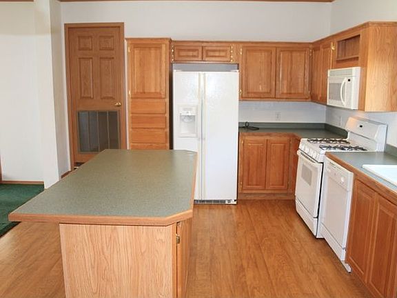3rd image of 2526 Borgsmiller St