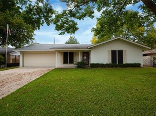 8009 Bon Air Dr, Austin, TX 78757