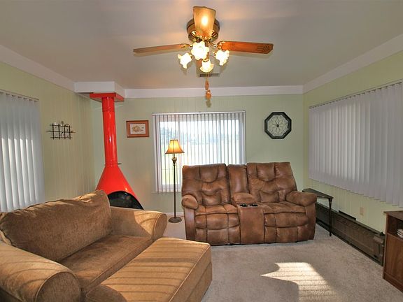 4th image of 2631 W Westminister Ave