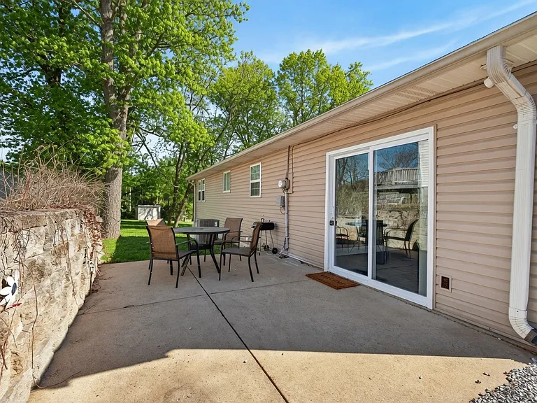 3734 Carol Park Rd — Photo 32