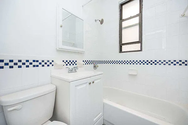 Rented by Modern Spaces | media 4