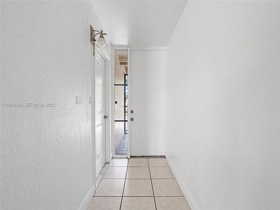 4th image of 15504 Sharpecroft Dr