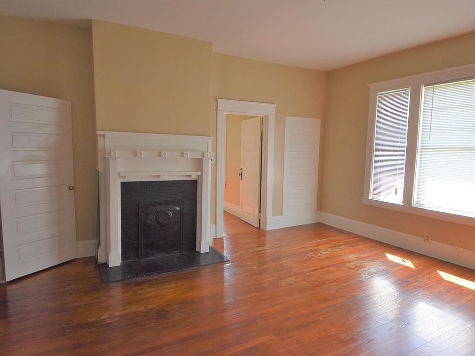 Spacious living room with lots of natural light
