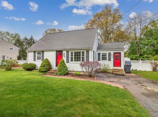 50 Manor Rd, Plantsville, CT 06479