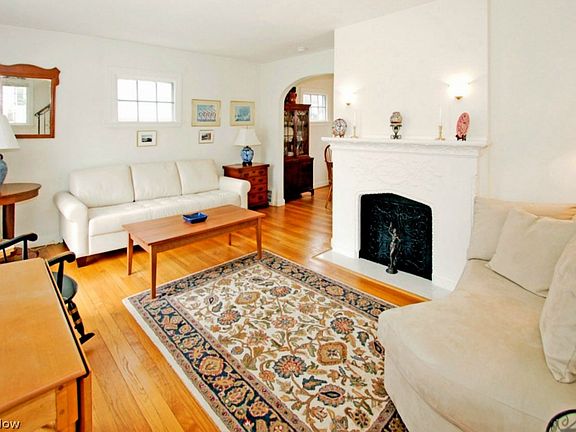 5th image of 14701 Rainbow Dr