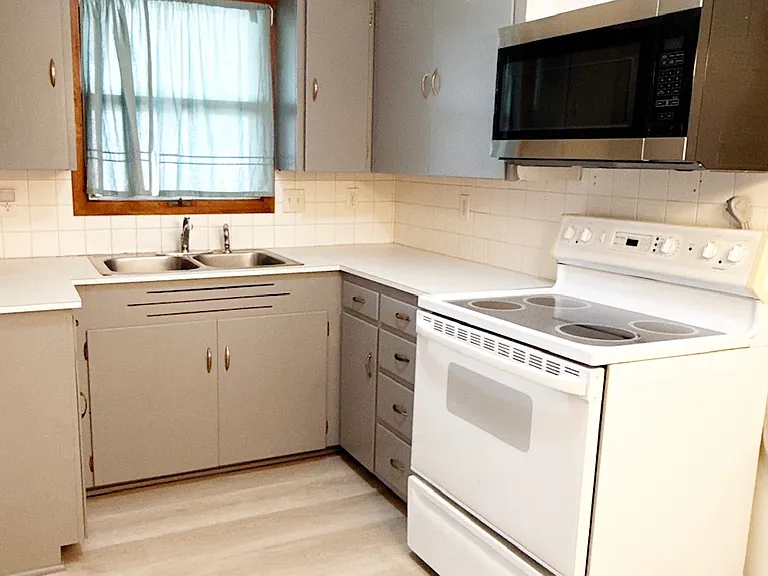 1613 S Gold St #1613 — Photo 6