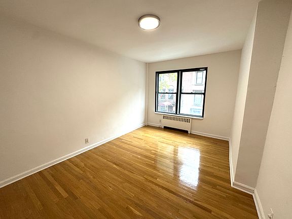 2nd image of 120 E 62nd St APT 2A