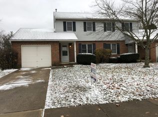 944 Tradewind Dr, Westerville, OH 43081