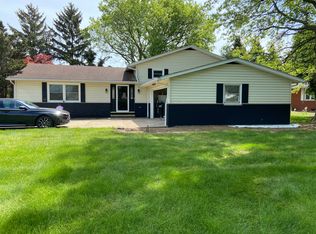 2233 Garden Dr, Avon, OH 44011