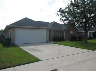 121 Cottage Grv, La Place, LA 70068