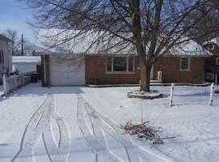 410 N Harrison Ave, Aurora, IL 60506