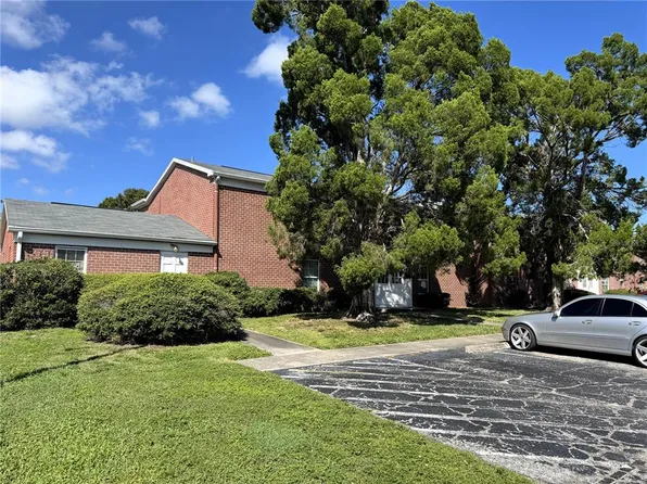 8520 9th Way N APT B, Saint Petersburg, FL 33702