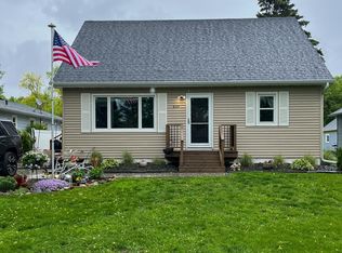 804 4th St SE, Barnesville, MN 56514