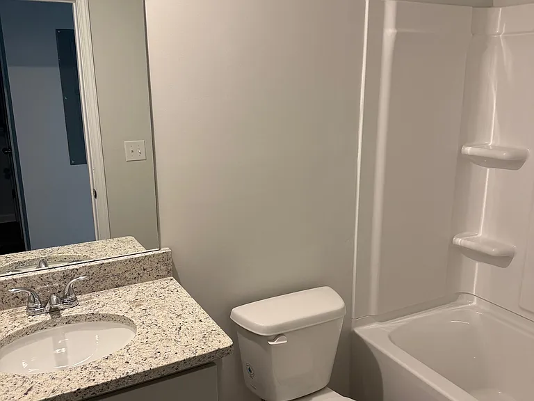 7254 Crestside Dr — Photo 11