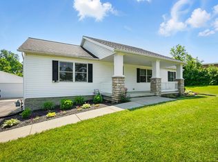 712 Vale Rd, Springfield, OH 45504