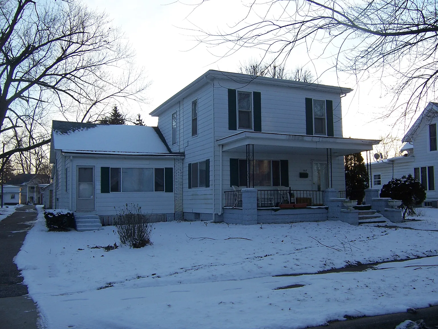707 S Martin St photo 1