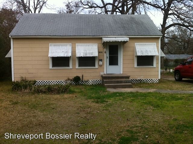 1st image of 3028 Essex St