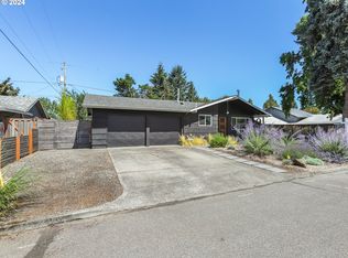 11211 NE Thompson St, Portland, OR 97220