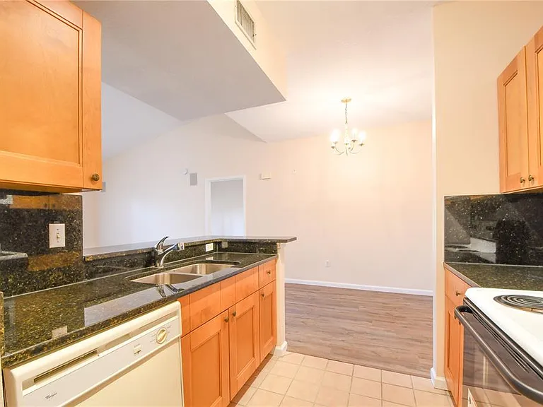 14214 Fredricksburg Dr #108 — Photo 16