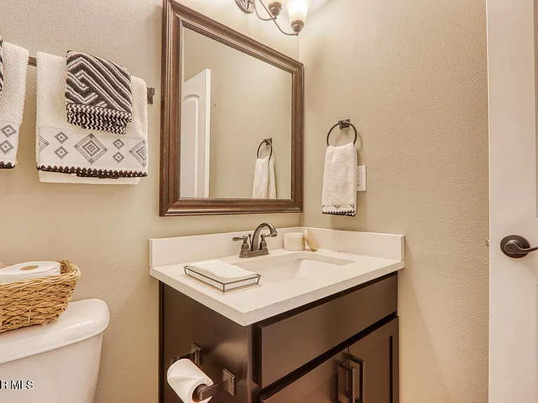 12515 Triple Crown Ave — Photo 31