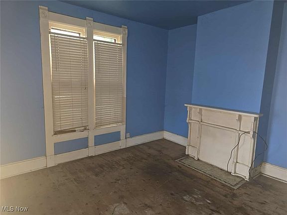 3rd image of 1102 Beatty Ave