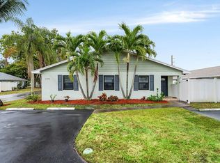 4378 Walden Cir, Lake Worth, FL 33463