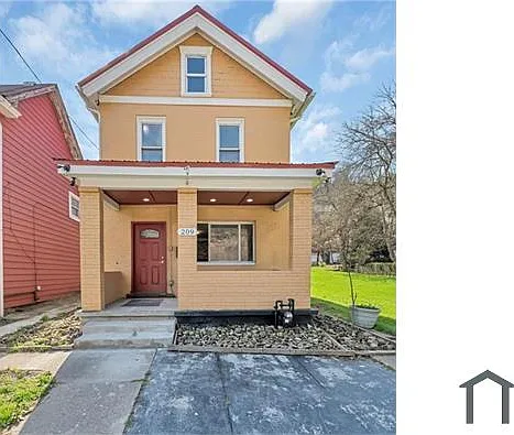 209 Brown Ave