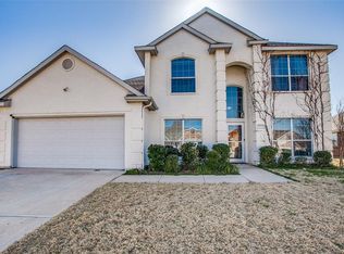 3038 Canary Ln, Midlothian, TX 76065