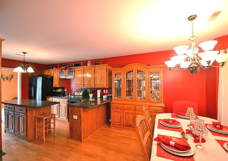 2nd image of 1172 Old Cherry Hill Rd