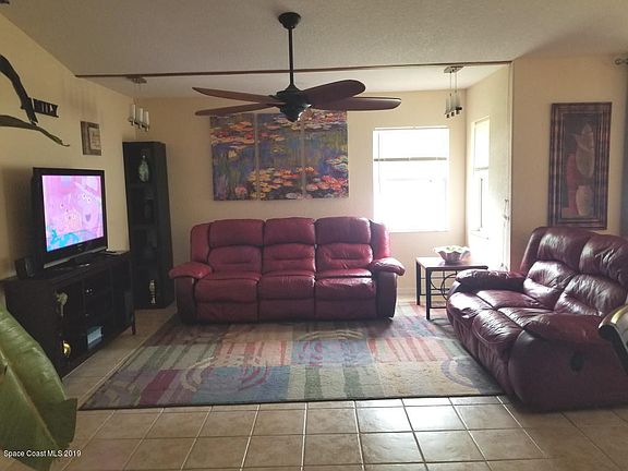 5th image of 441 Fronda Ave SW