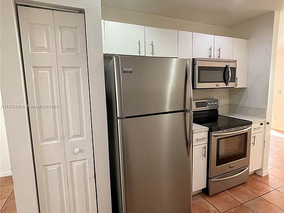 3rd image of 2929 NW 99th Ter #2929