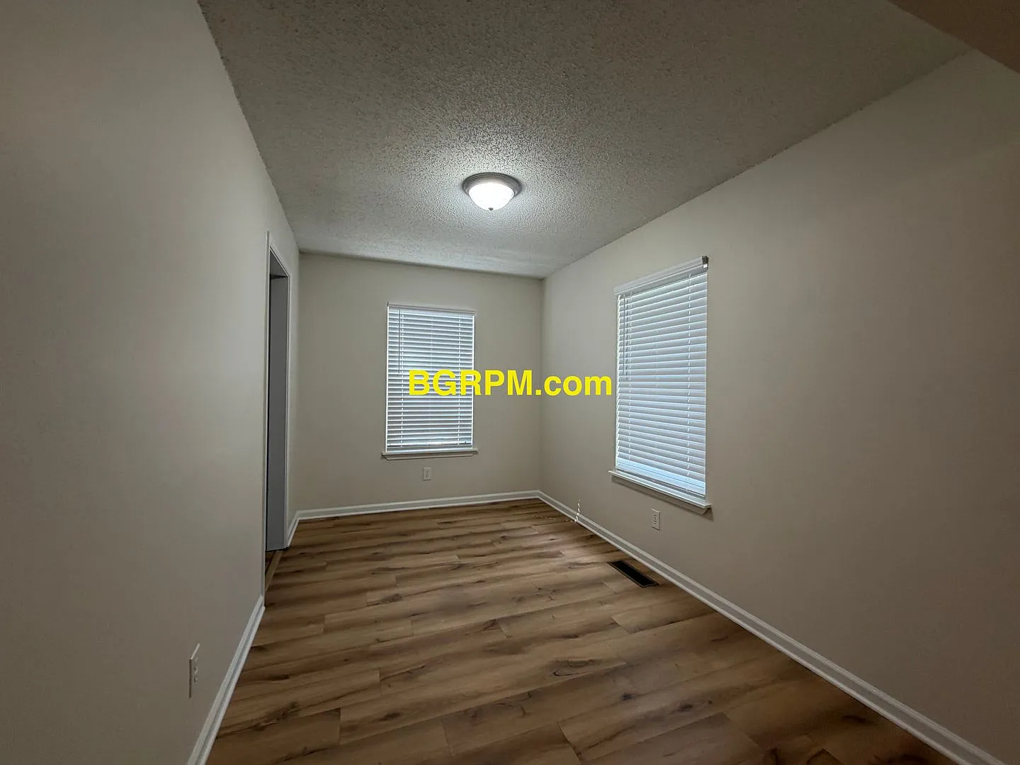 3 BD 2 BA — Photo 3