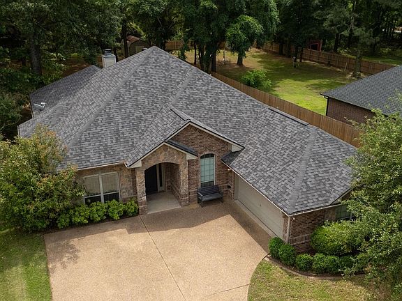 2nd image of 21281 Altuda Ln