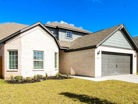 4th image of 413 Mystic Slopes Dr