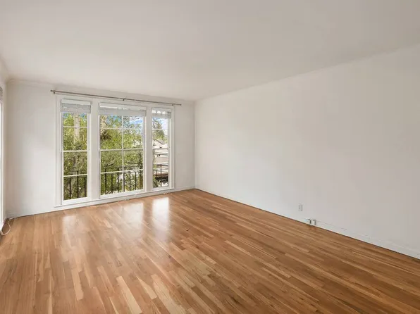 1452 Floribunda Ave, Burlingame, CA 94010