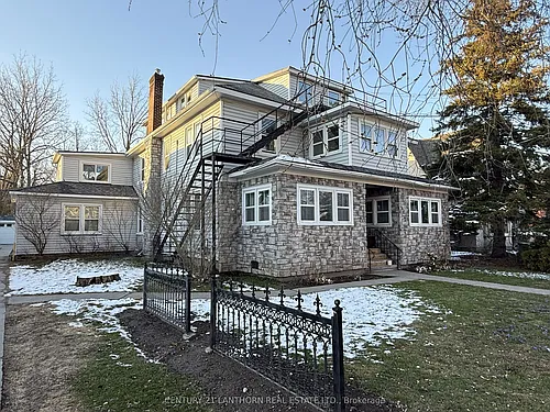 47 King St #4 Photo 1